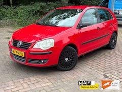 Volkswagen Polo - 1.2-12V Trendline