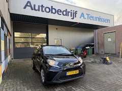 Toyota Aygo X - 1.0 VVT-i MT Play
