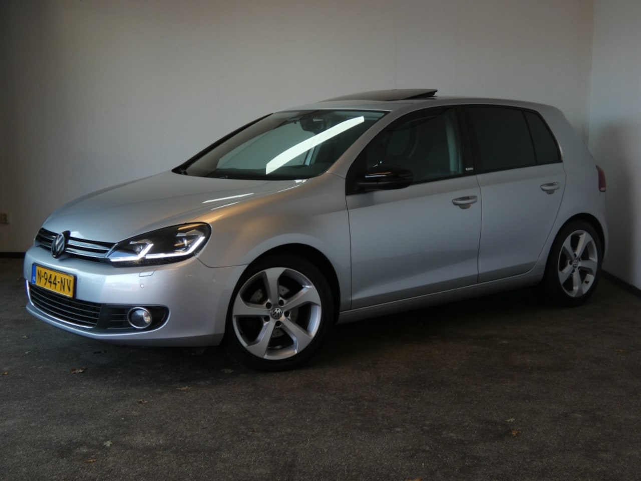 Volkswagen Golf Variant - 1.2 TSI Trendline NWE APK, PANO, APPLE CARPLAY, SFEERVERL., - AutoWereld.nl
