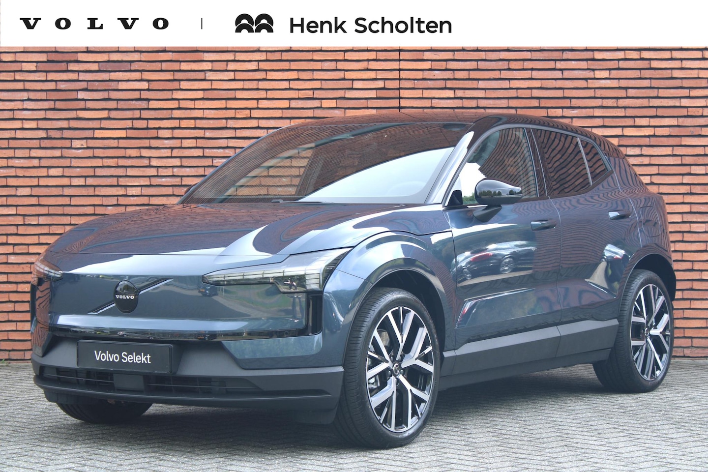Volvo EX30 - Black Edition P5 Long Range Plus Europa | Elektrisch Verstelbare Voorstoelen | Parkeercame - AutoWereld.nl