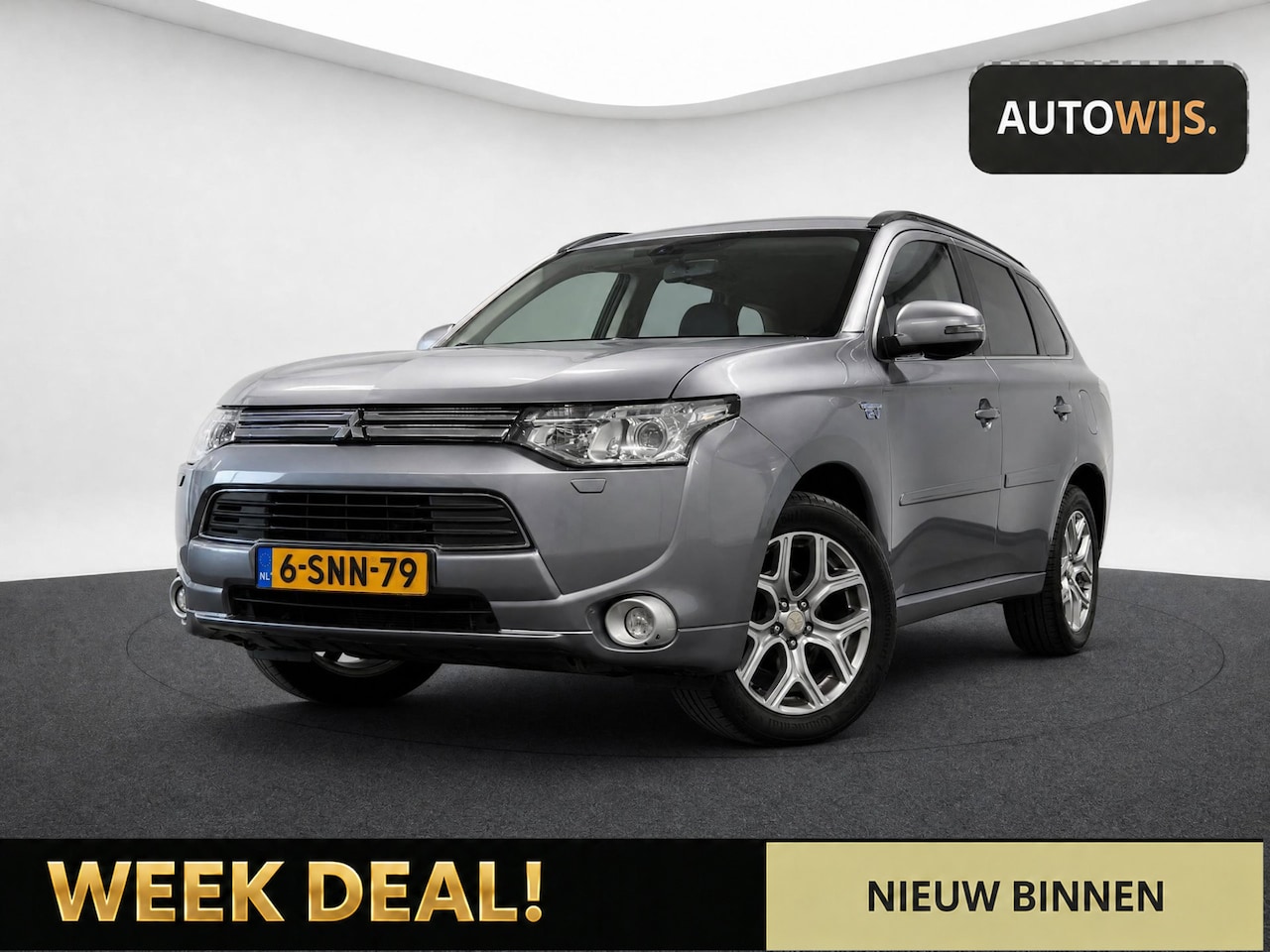 Mitsubishi Outlander - 2.0 PHEV Instyle|LEDER|PANO|CAMERA|TREKHAAK|NAVI - AutoWereld.nl