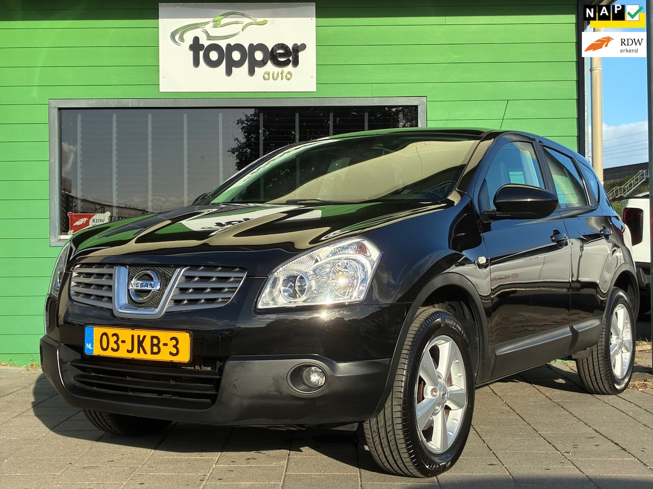 Nissan Qashqai - 2.0 Connect Edition|1e Eigenaar|Automaat|Panoramadak|Navigatie|Camera|CruiseControl|Climat - AutoWereld.nl