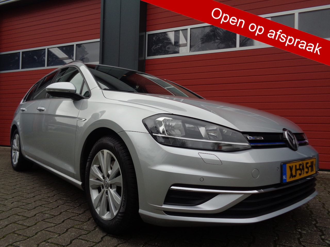 Volkswagen Golf Variant - 1.5 TSI Comfortline Business 130PK Clima Cruise LMV 6-BAK Trekhaak - AutoWereld.nl