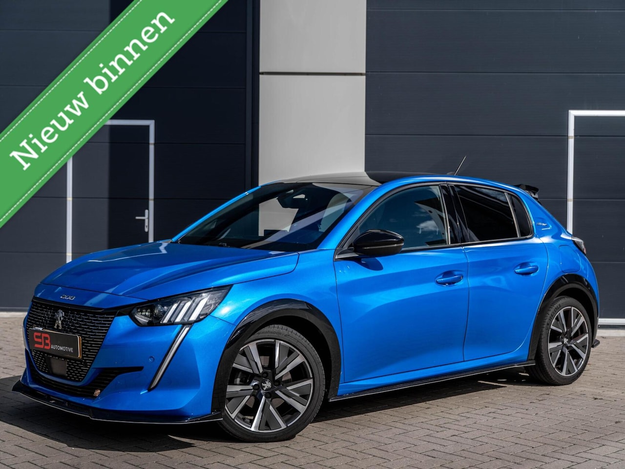 Peugeot 208 - 1.2 PureTech GT-Line Adaptief|Pano|150pk|BOMVOL! - AutoWereld.nl