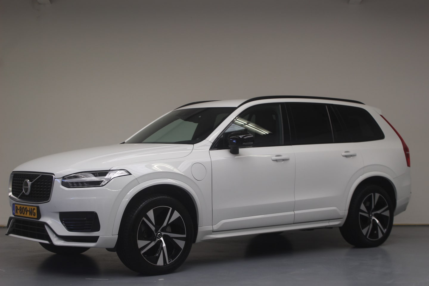 Volvo XC90 - T8 Recharge AWD R-Design | Rijklaarprijs | Trekhaak | - AutoWereld.nl