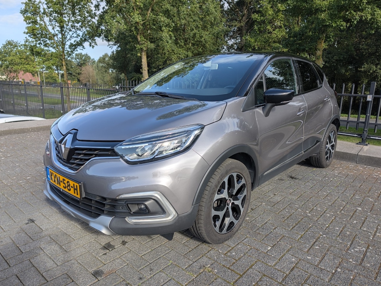 Renault Captur - 0.9 TCe Zen | Trekhaak | Navi | Camera | LED | PDC | Stoelverw. - AutoWereld.nl