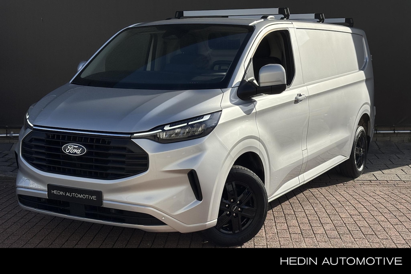 Ford Transit Custom - 320 2.0 TDCI L2H1 Limited 320 2.0 TDCI L2H1 Limited - AutoWereld.nl