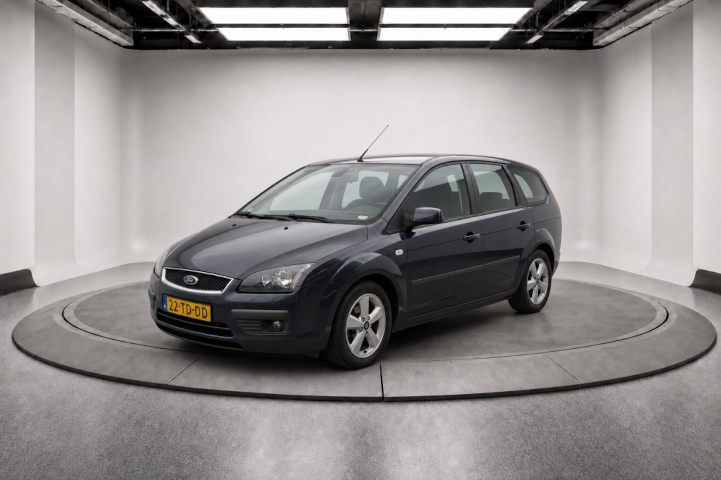 Ford Focus Wagon - 1.6-16V Futura 1.6-16V Futura - AutoWereld.nl