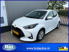 Toyota Yaris - 1.5 Hybrid 115 Active / 6X YARIS OP VOORRAAD / 1E EIGENAAR / APPLE CARPLAY / CAMERA / CLIM
