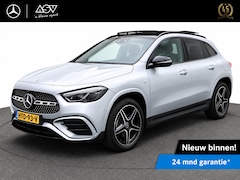 Mercedes-Benz GLA-Klasse - 250 e Business Solution AMG | Panorama - Schuifdak | Trekhaak Wegklapbaar | Sfeerverlichti