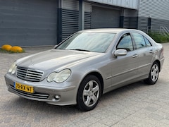 Mercedes-Benz C-klasse - 180 K. Elegance automaat