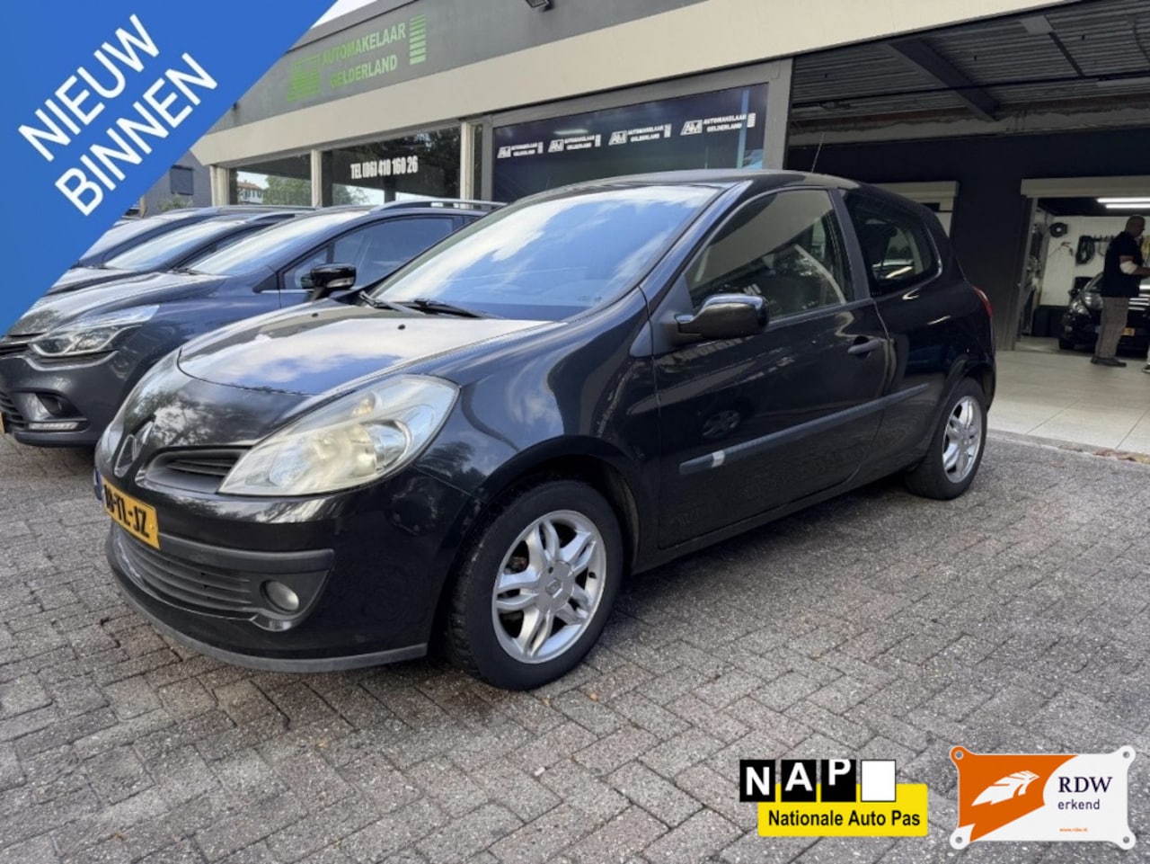 Renault Clio - 1.6-16V Privilège 1.6-16V Privilège - AutoWereld.nl