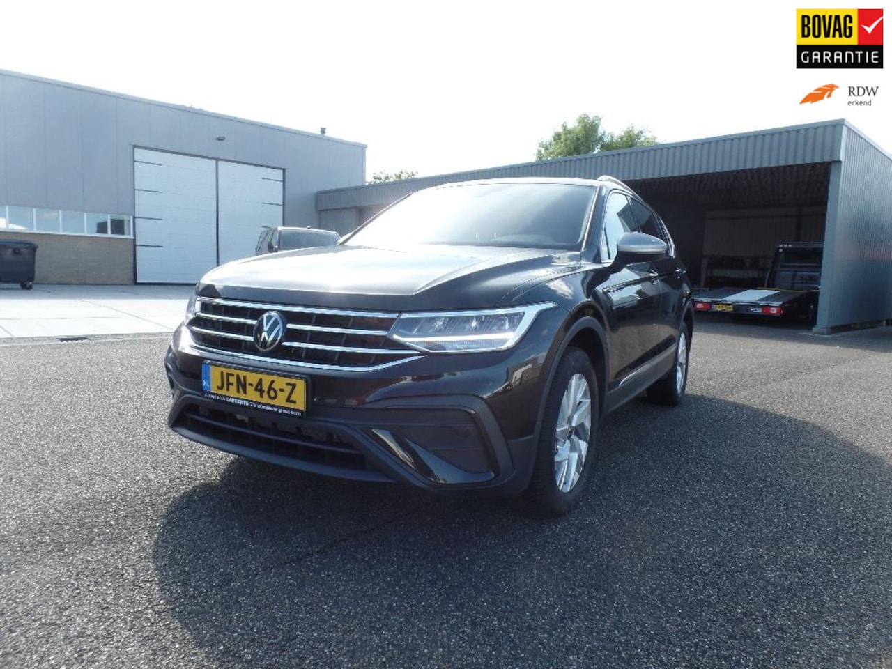 Volkswagen Tiguan Allspace - 1.5 TSI R-Line Business 7p. TREKHAAK OPTIE'S 2025 - AutoWereld.nl