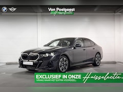 BMW 5-serie - Sedan 530e | M-Sport Pro | Travel Pack | Comfort Pack | Driving Assistant Plus | Harman/Ka