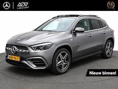 Mercedes-Benz GLA-Klasse - 250 e Business Solution AMG | Panorama - Schuifdak | Trekhaak Wegklapbaar | Sfeerverlichti