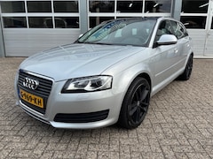 Audi A3 Sportback - 1.4 TFSI Automaat/Trekhaak/Carplay/Clima/Cruise/Pano/PdcV+A