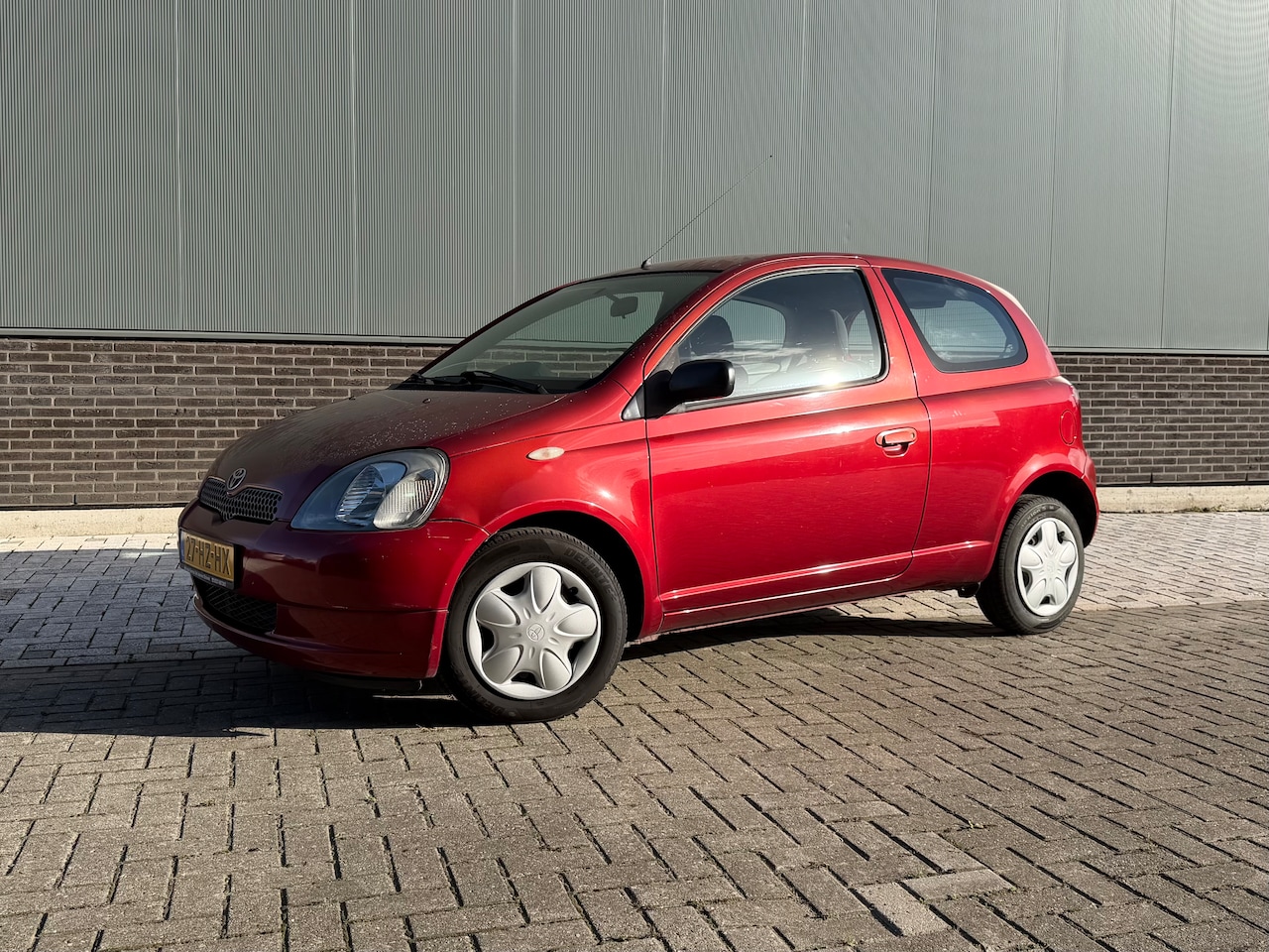 Toyota Yaris - 1.3-16V VVT-i Luna - AutoWereld.nl