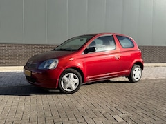 Toyota Yaris - 1.3-16V VVT-i Luna