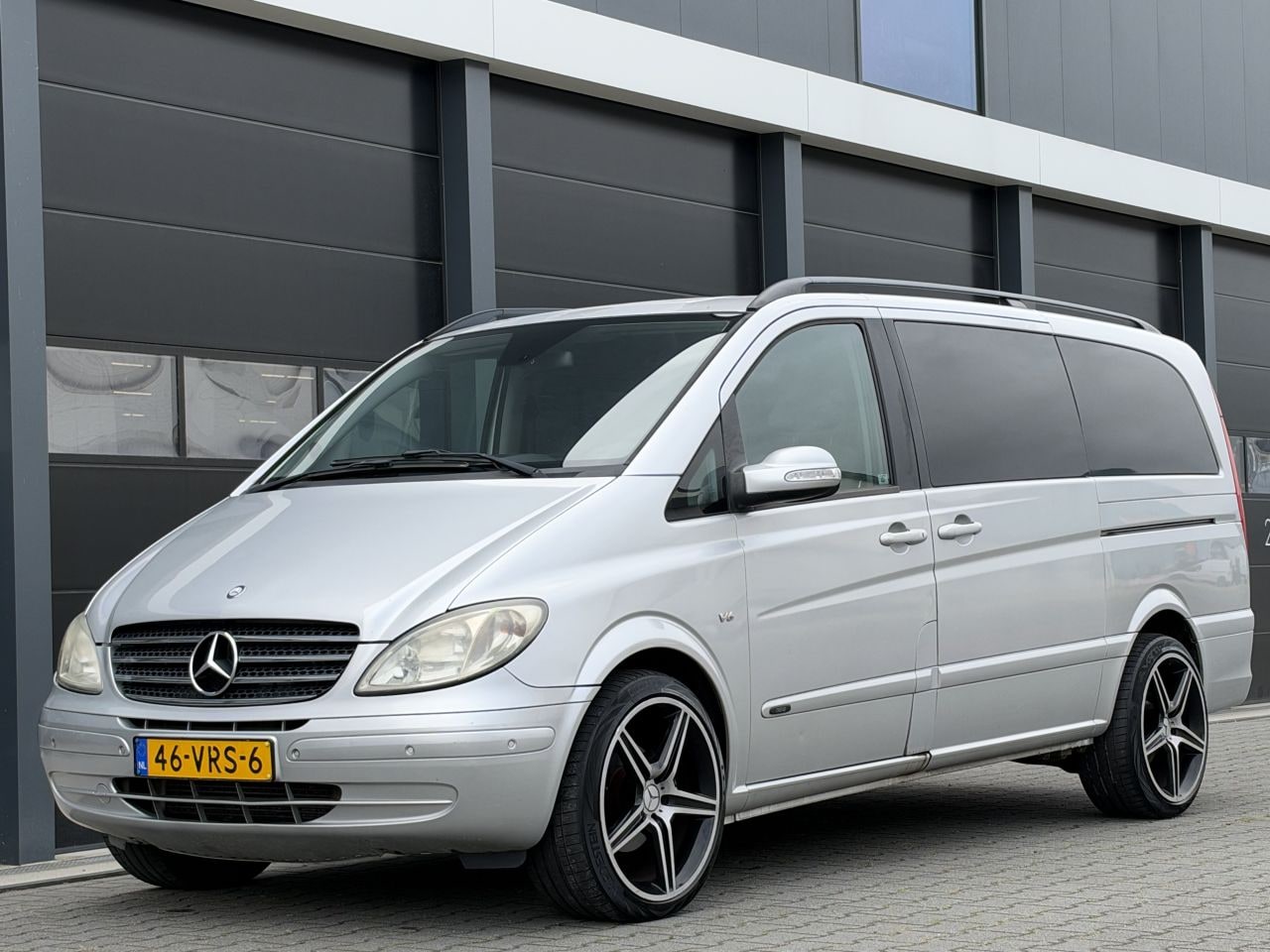 Mercedes-Benz Viano - 3.0 CDI V6 DC-5-PERS Navi Clima - AutoWereld.nl