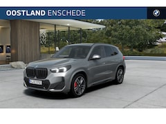 BMW X1 - xDrive25e M Sport Automaat / Panoramadak / Trekhaak / Sportstoelen / Head-Up / M Adaptief