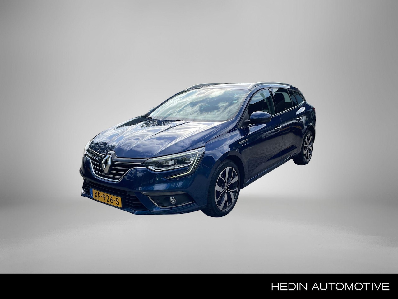 Renault Mégane Estate - 1.3 TCe Bose | 1ST EIGENAAR | DEALER ONDERHOUDEN | HEAD-UP DISPLAY | LED KOPLAMPEN | CAMER - AutoWereld.nl