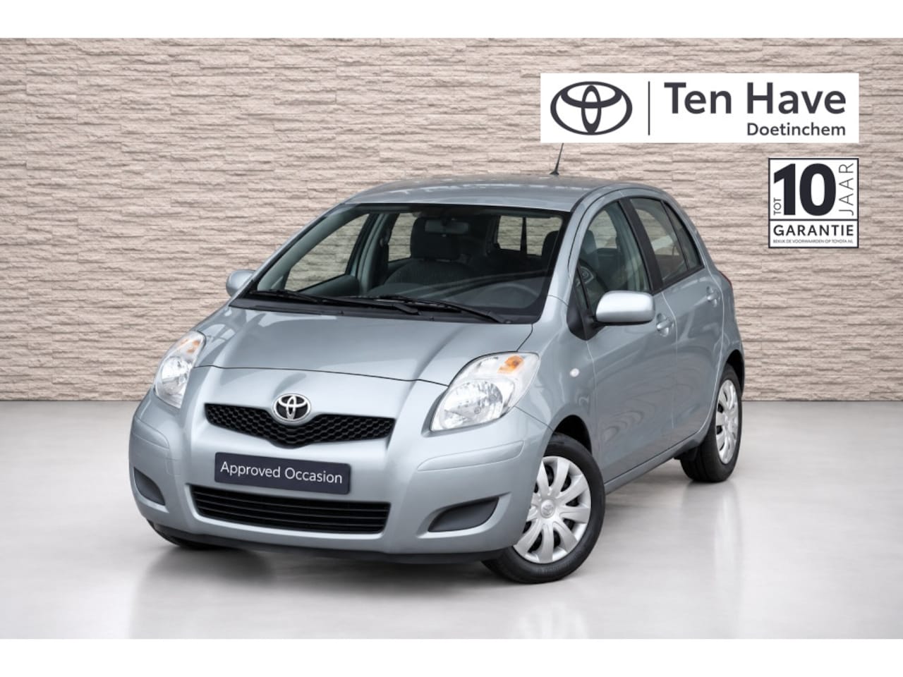 Toyota Yaris - 1.3 VVTi Aspiration | Handbediende airconditioning | donkergrijs stoffen bekleding Aspirat - AutoWereld.nl