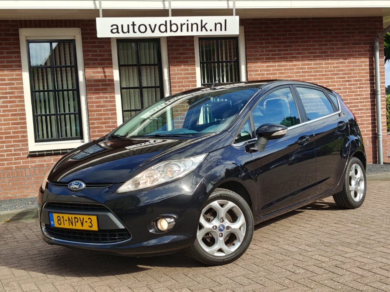 Ford Fiesta - 1.25 Titanium 1.25 Titanium, CRUISE CONTROL / VOORRUIT VERWARMING / NAP - AutoWereld.nl