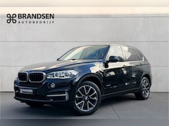 BMW X5 - xDrive35i High Executive 19"-Leer-Sportstoelen-Trekhaak-Metallic