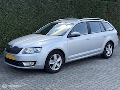 Skoda Octavia Combi - 1.2 TSI Greentech Clima Stoelverwarming