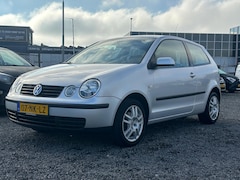 Volkswagen Polo - 1.4-16V Comfortline/AIRCO/EXPORT