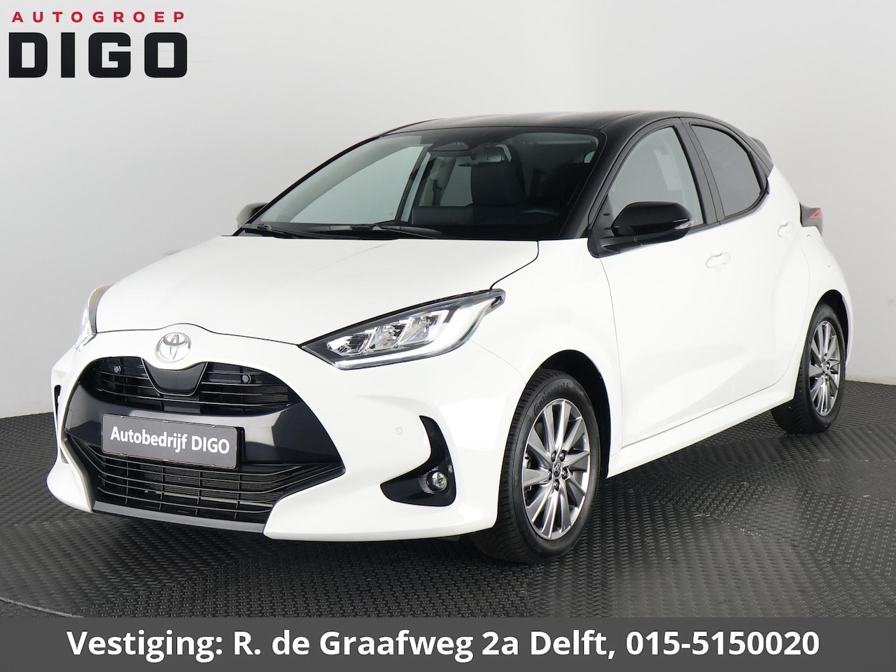 Toyota Yaris - 1.5 Hybrid 115 Dynamic Luxury Bi-Tone | Stuur- & Stoelverwarming | Parkeersensoren | Adapt - AutoWereld.nl