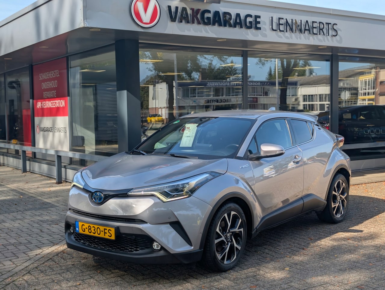 Toyota C-HR - Toyota C-HR 1.8 Hybrid Bi-Tone, Rijklaarprijs / 12 mnd garanti - AutoWereld.nl