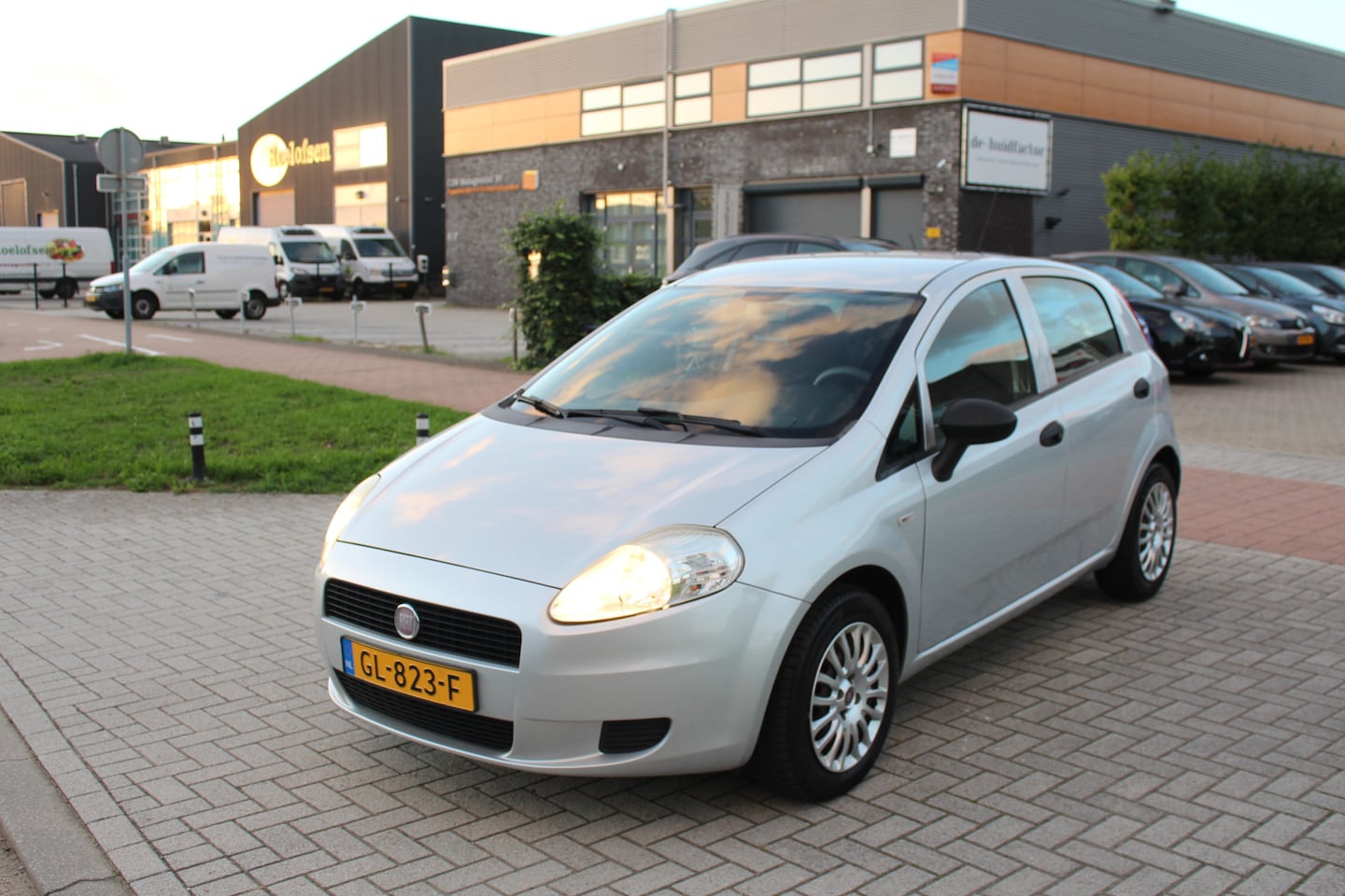 Fiat Punto Evo - 1.2 Airco-Bluetooth-DAB - AutoWereld.nl