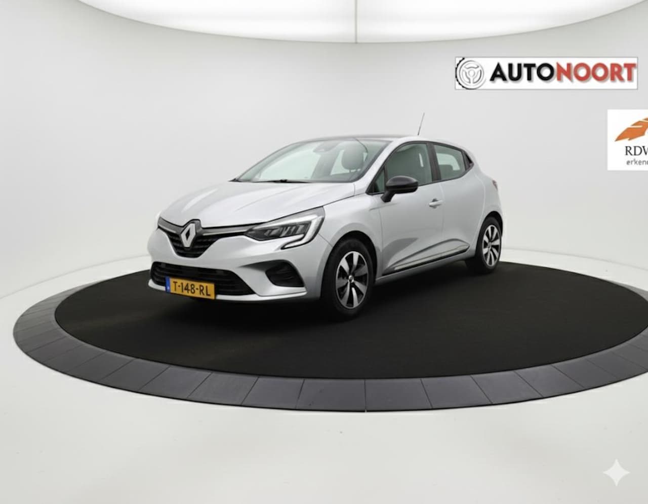 Renault Clio - 1.0 TCe 90 Equilibre 2023 42.000km Navi Apple Carplay incl btw+garantie €12.800 - AutoWereld.nl