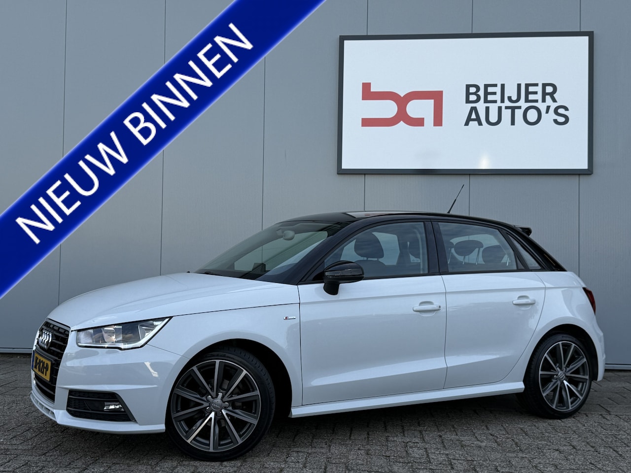 Audi A1 Sportback - 1.0 TFSI Adrenalin Automaat S-Line/Navigatie. - AutoWereld.nl
