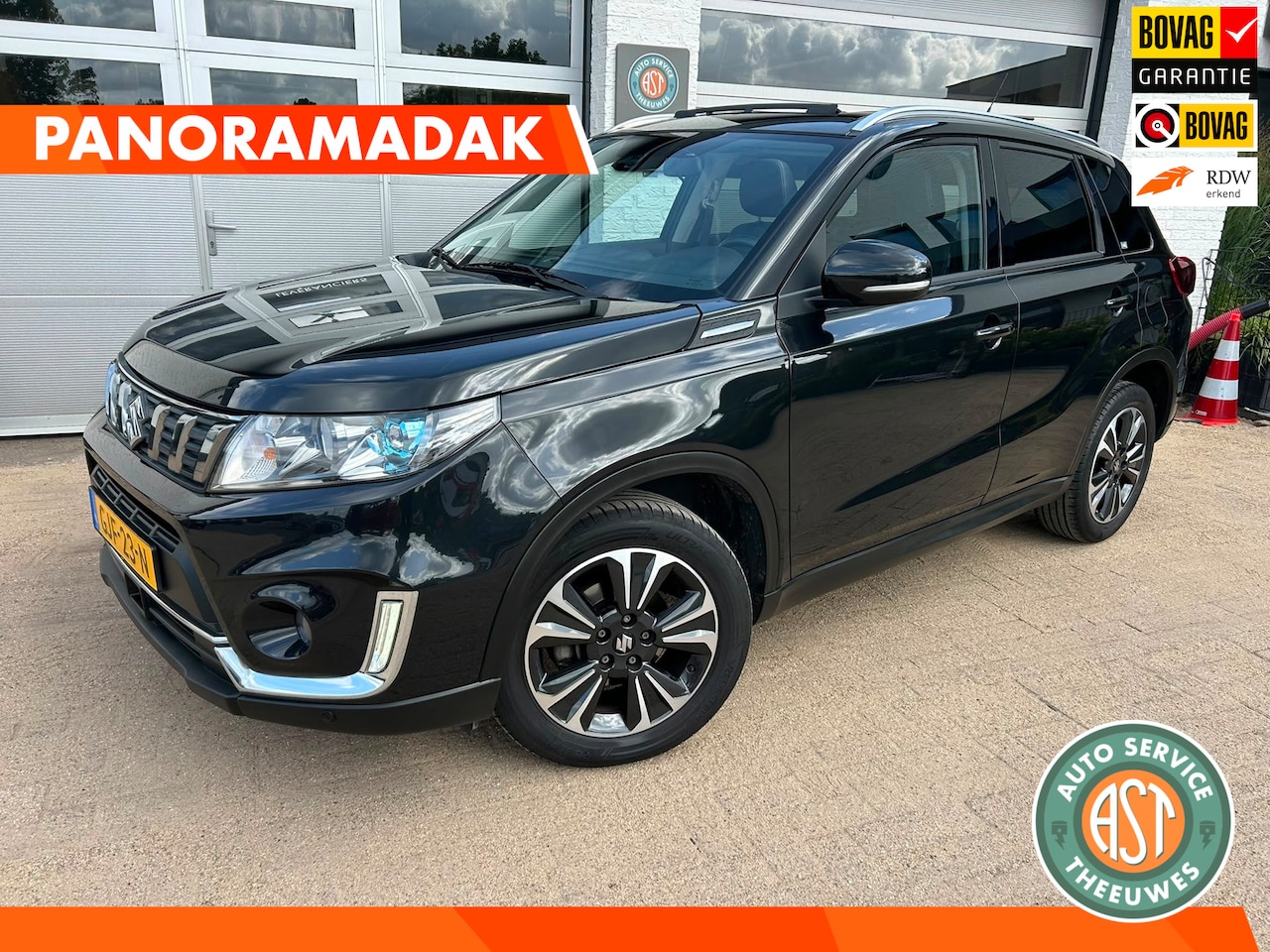 Suzuki Vitara - AUTOMAAT|PANO DAK|NAVI|CAMERA|TREKHAAK 1.4 Boosterjet Stijl - AutoWereld.nl
