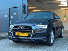 Audi Q3 - 2.0 TFSI QUATTRO / 3X S-LINE / PANO / KEYLESS / CAMERA / AFN. TREKHAAK / STOELVERW. / LEDE