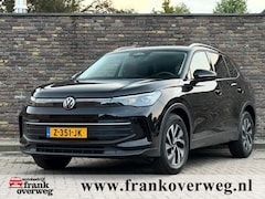 Volkswagen Tiguan - 1.5 ETSI LIFE Edition Massage stoelen Leer Camera
