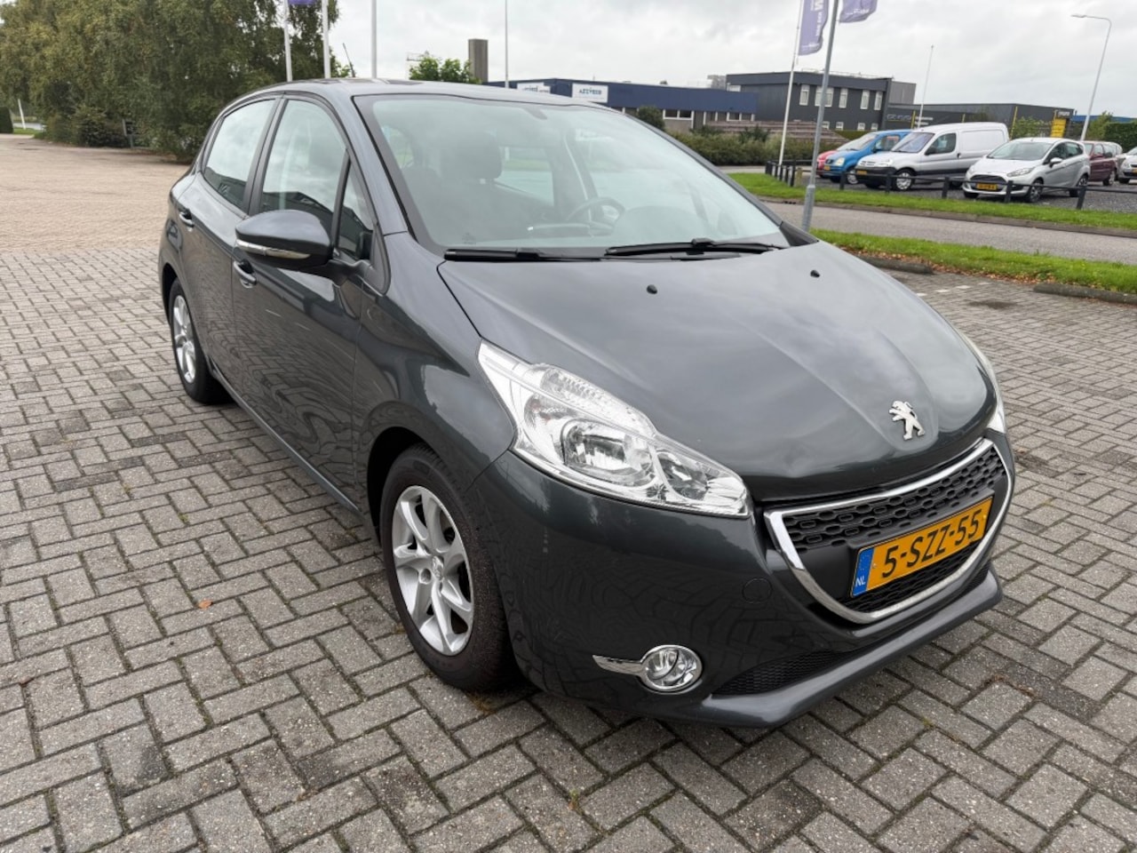 Peugeot 208 - 1.6 e-HDi Active 1.6e HDi Active - AutoWereld.nl