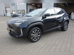 Toyota Yaris Cross - 1.5 HYBRID DYNAMIC, Navi, Winterpakket, PDC V+A, 17 Inch