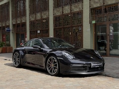 Porsche 911 - 3.0 Carrera S