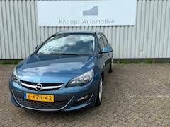 Opel Astra - 1.4 Business + 5drs Navigatie