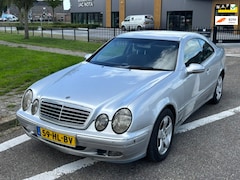 Mercedes-Benz CLK-klasse Coupé - 200 K. Elegance Automaat Opknapper ECC LMV 16" Cruisecontrol TCS EBD Apk 25/10/2026