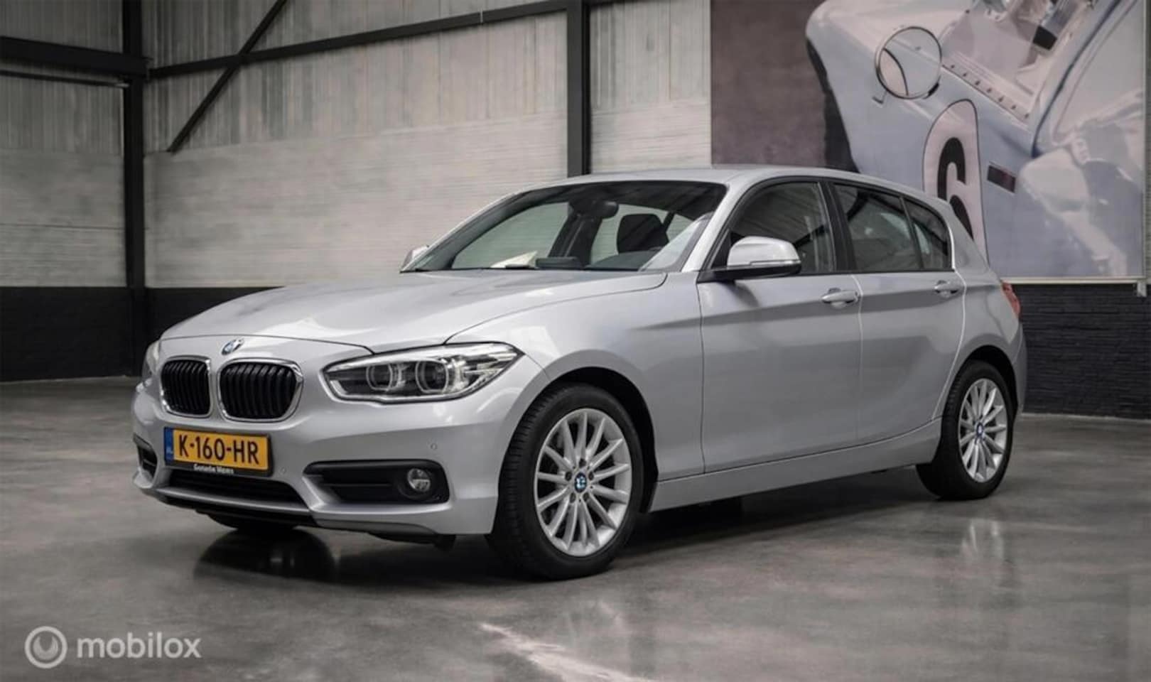 BMW 1-serie - BMW 1-serie 118i Business Aut.| M-sport stuur|LED|LMV| - AutoWereld.nl