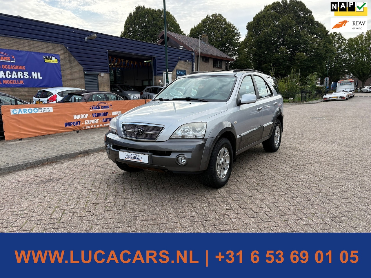 Kia Sorento - 3.5 V6 M-bition 4X4 Cruise Aut Trekhaak 2X SLEUTEL + BOEKJES! - AutoWereld.nl