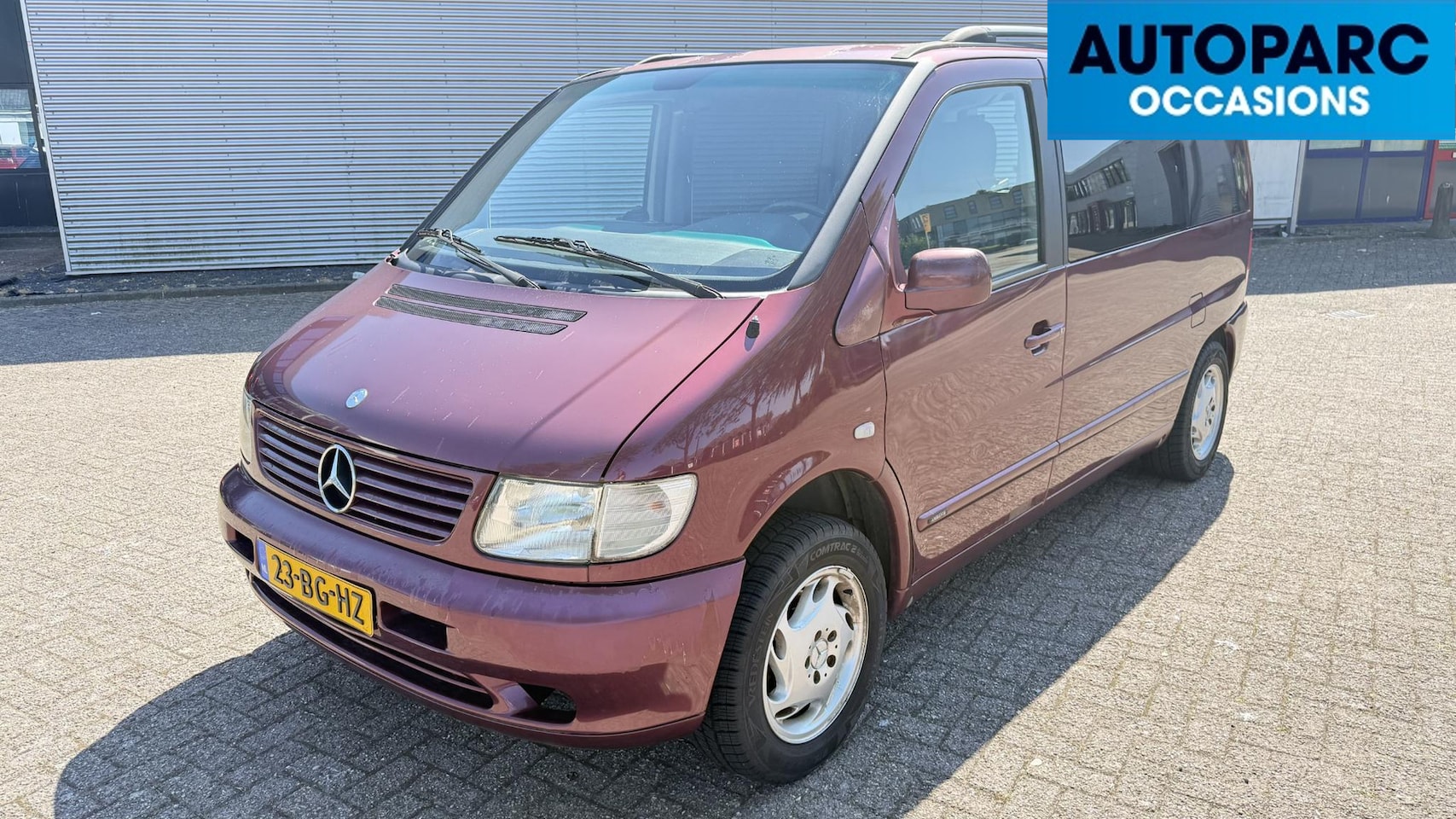 Mercedes-Benz V-klasse - V 230 Trend V 230 Trend , UNIEK!!, AUTOMAAT, AIRCO, 72.987 KM NAP !!!!, 1e EIGENAAR, ELECTR RAMEN, LIF - AutoWereld.nl