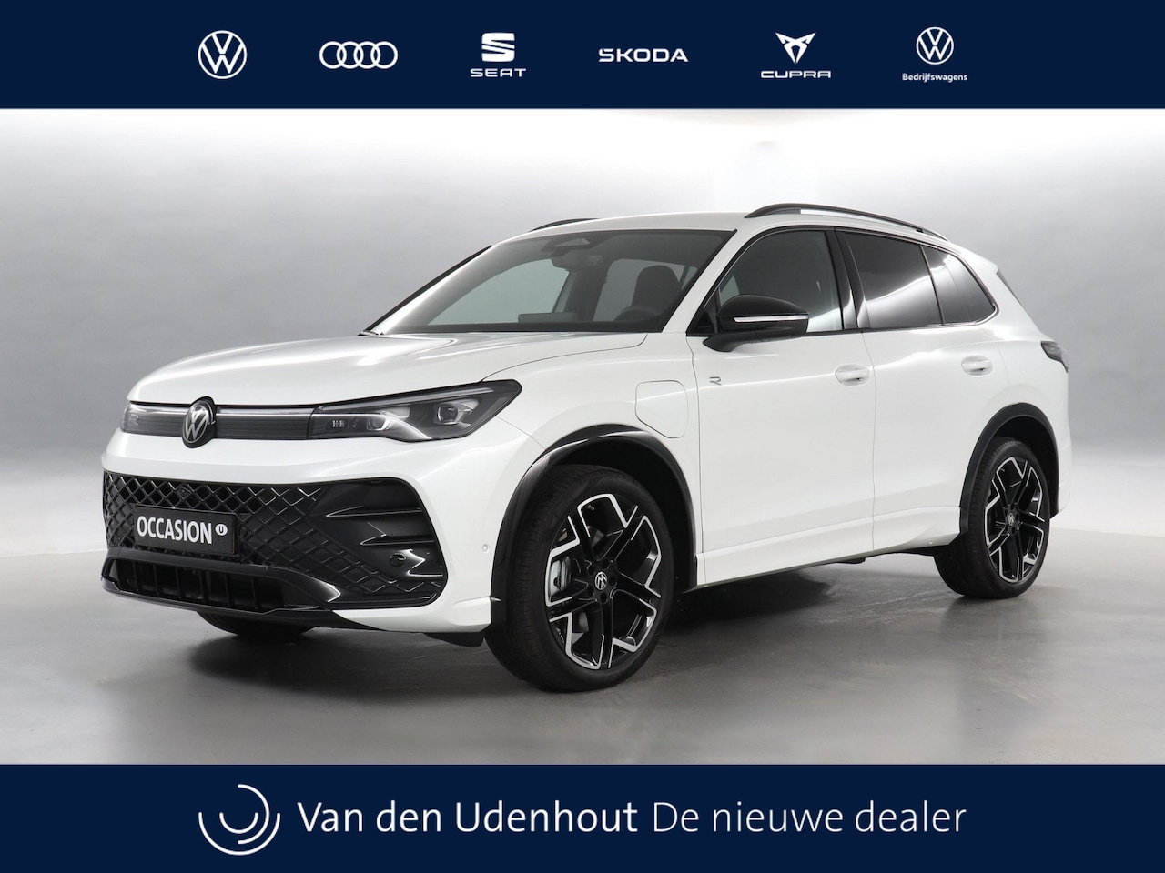 Volkswagen Tiguan - 1.5 eHybrid 204pk R-Line Edition DSG / Head-up Display / Stoelverwarming / 360 Camera / Tr - AutoWereld.nl