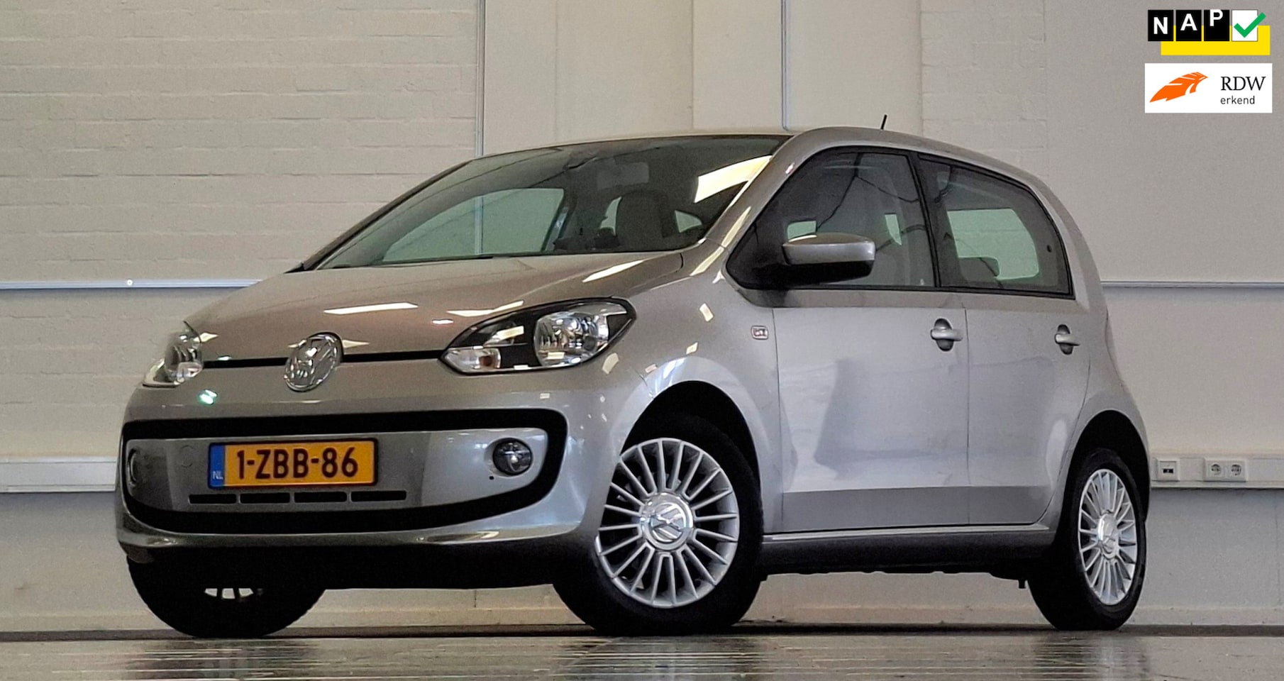 Volkswagen Up! - 1.0 high up! BlueMotion CruiseControl Trekhaak Garantie - AutoWereld.nl