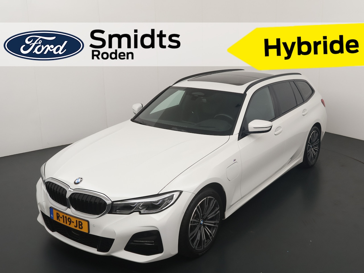 BMW 3-serie Touring - 330e High Executive M-Sport Full Options I PANO I LED I Sportstoelen I Adapt Cruise I Head - AutoWereld.nl