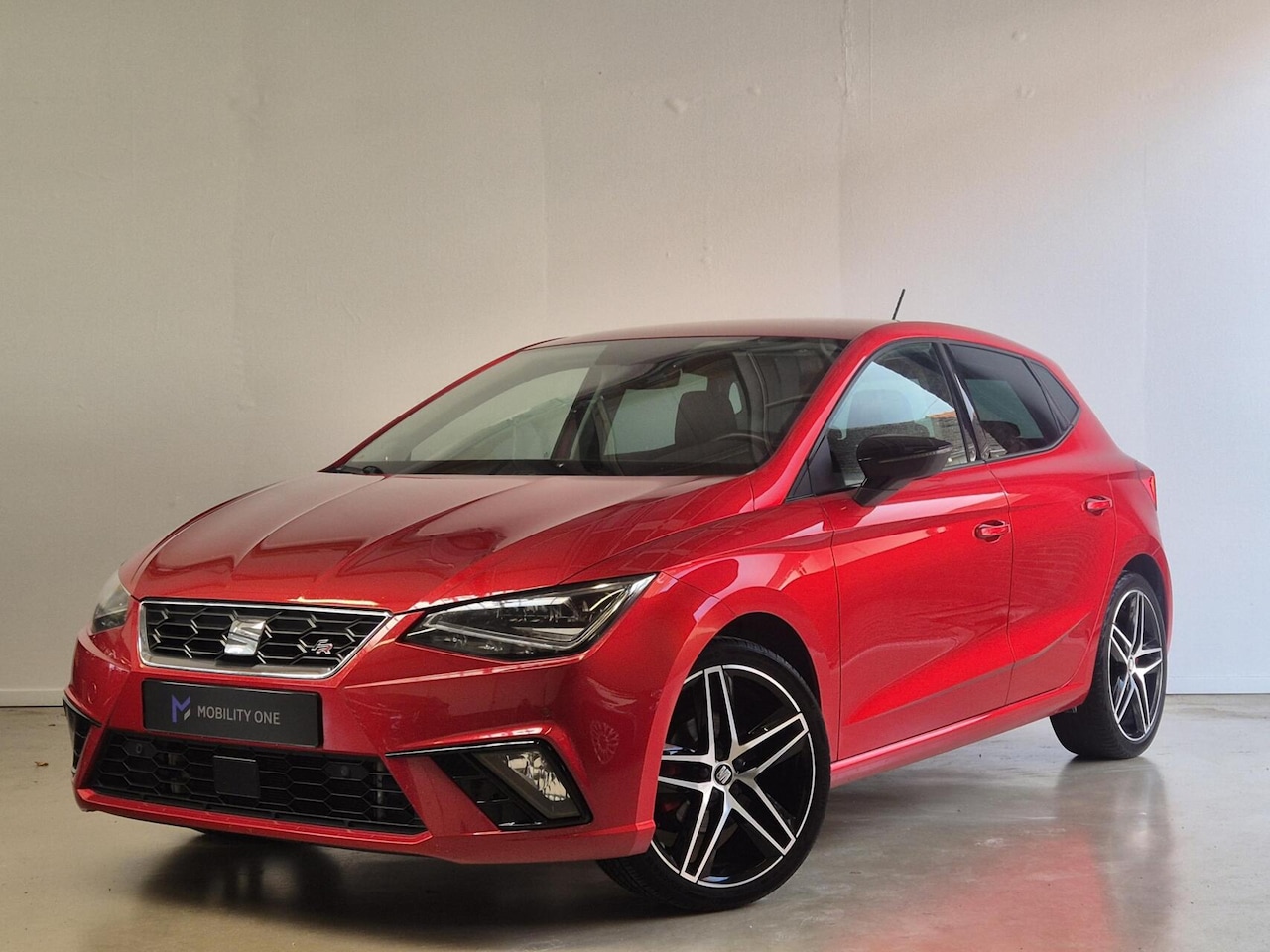 SEAT Ibiza - 1.0 TSI FR / Beats audio / Adaptieve cruisecontrol - AutoWereld.nl